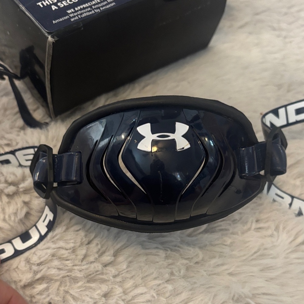 Under Armour Navy and white Football Chin Strap - Picture 5 of 9